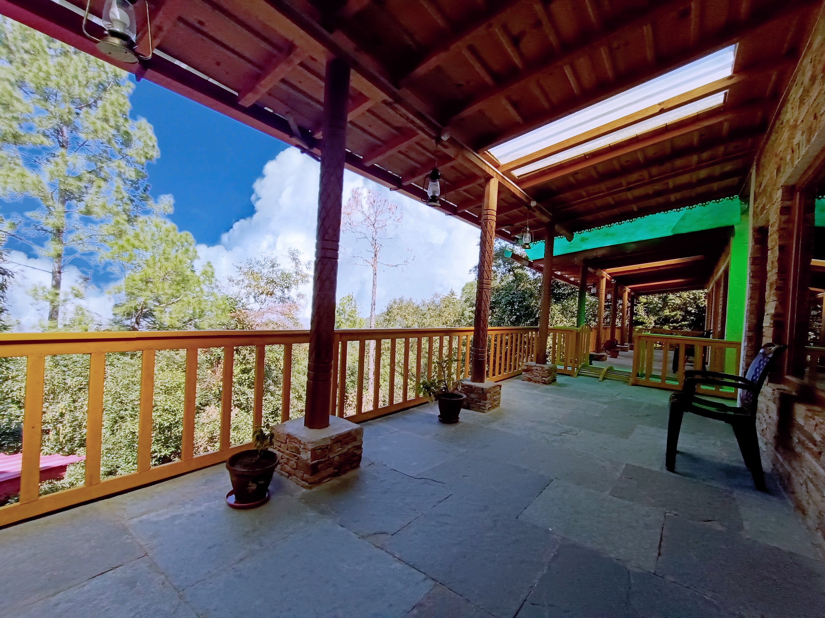 Veselka Homestay - Tap to explore photos