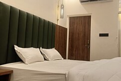 Cvik Jamdoli - Home stay