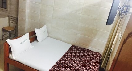 GMT GRAND PARK Room Type - NON A/C ROOM