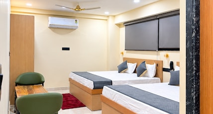 Tora Elite Hotel Room Type - Family Deluxe Room with Air Conditioning Tora Elite Hotel Room Type - Family Deluxe Room with Air Conditioning