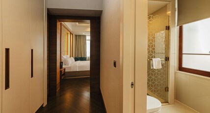 Mercure Istanbul Sirkeci Room Type - Junior Suite with 1 Kingsize and Sofa Beds
