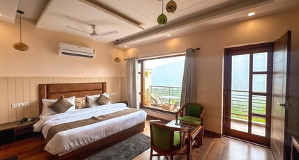 Kasauli Hills Glory Room Type - PREMIUM ROOM WITH AC
