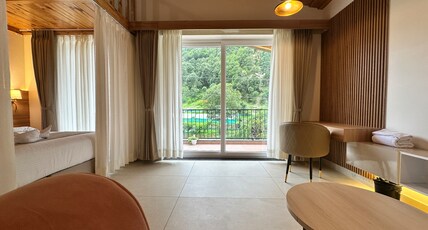 Angel Pink Resort With A River Access Room Type - Duplex Premium Suite Room With Balcony River & Mountain View