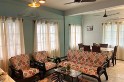 2bhk Family Stay Near Ruby Golpark