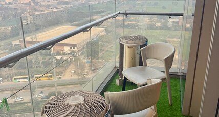 HighRise Heaven | Luxury 2BHK | M3M One Key Room Type - Highrise Suite 15th Floor With Garden Patio