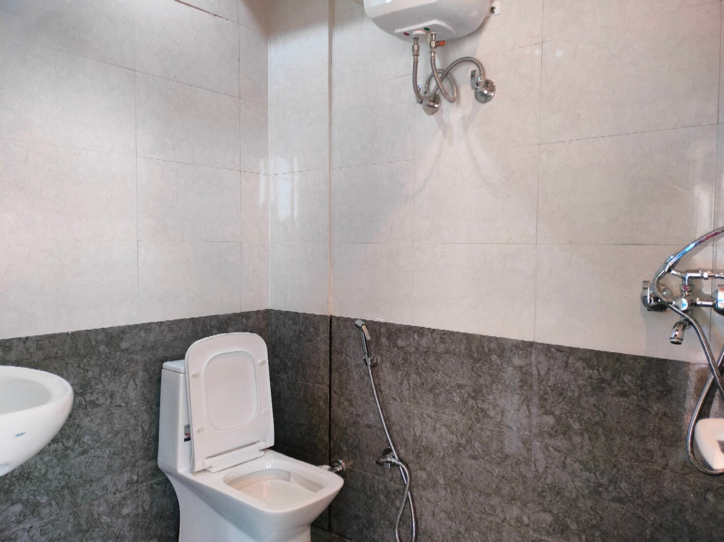 Kuthalgate Homes - Tap to explore photos