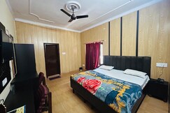 Aarti The Boutique Hotel