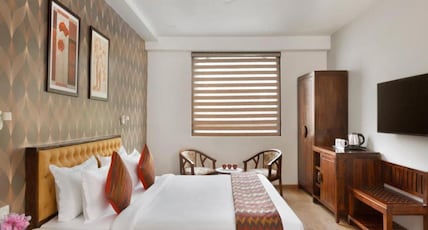 Click Hotel Jaipur Room Type - Premium Room Click Hotel Jaipur Room Type - Premium Room