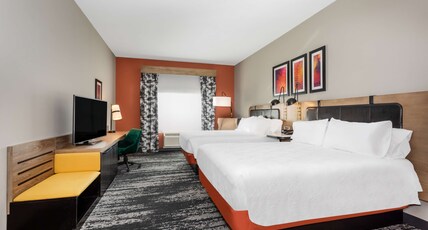 Hilton Garden Inn Hays, KS Room Type - 2 QUEEN BEDS