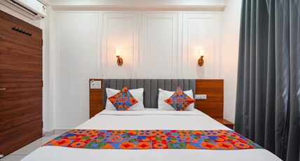 FabHotel Prime Kishna Empire Room Type - Deluxe Room