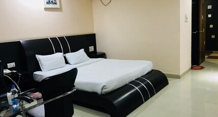 Hotel Ashoka Grand Room Type - Deluxe Room