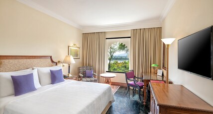 Trident Udaipur Room Type - Deluxe Aravalli View Room King Bed