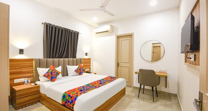 FabHotel Moro Gujranwala Town Room Type - Premium Room