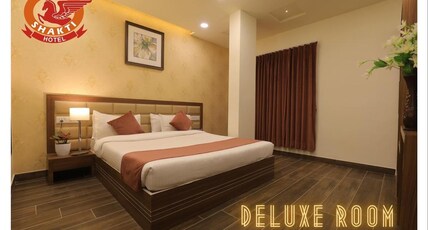 Hotel Shiv Shakti Room Type - Deluxe Room