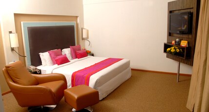 Hotel Royal Park-Kakinada Room Type - Queen Suite Hotel Royal Park-Kakinada Room Type - Queen Suite