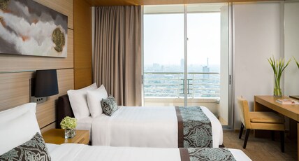 JC Kevin Sathorn Bangkok Hotel Room Type - Skyline One Bedroom Suite Twin JC Kevin Sathorn Bangkok Hotel Room Type - Skyline One Bedroom Suite Twin