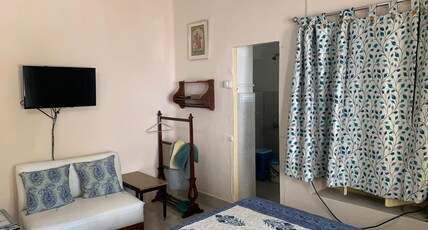 Judges Court Puri Room Type - Regular Double Room
