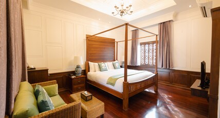 At Tree Hotel Thaphae Gate Chiangmai Room Type - Superior Room King Bed