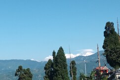 Mist N Mountain