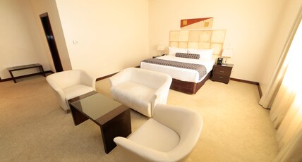 Crowne Plaza ASUNCION Room Type - 1 King 1 Bedroom Suite
