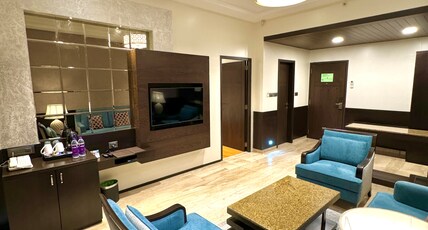 Freesia by Express Inn Room Type - Royal Suite