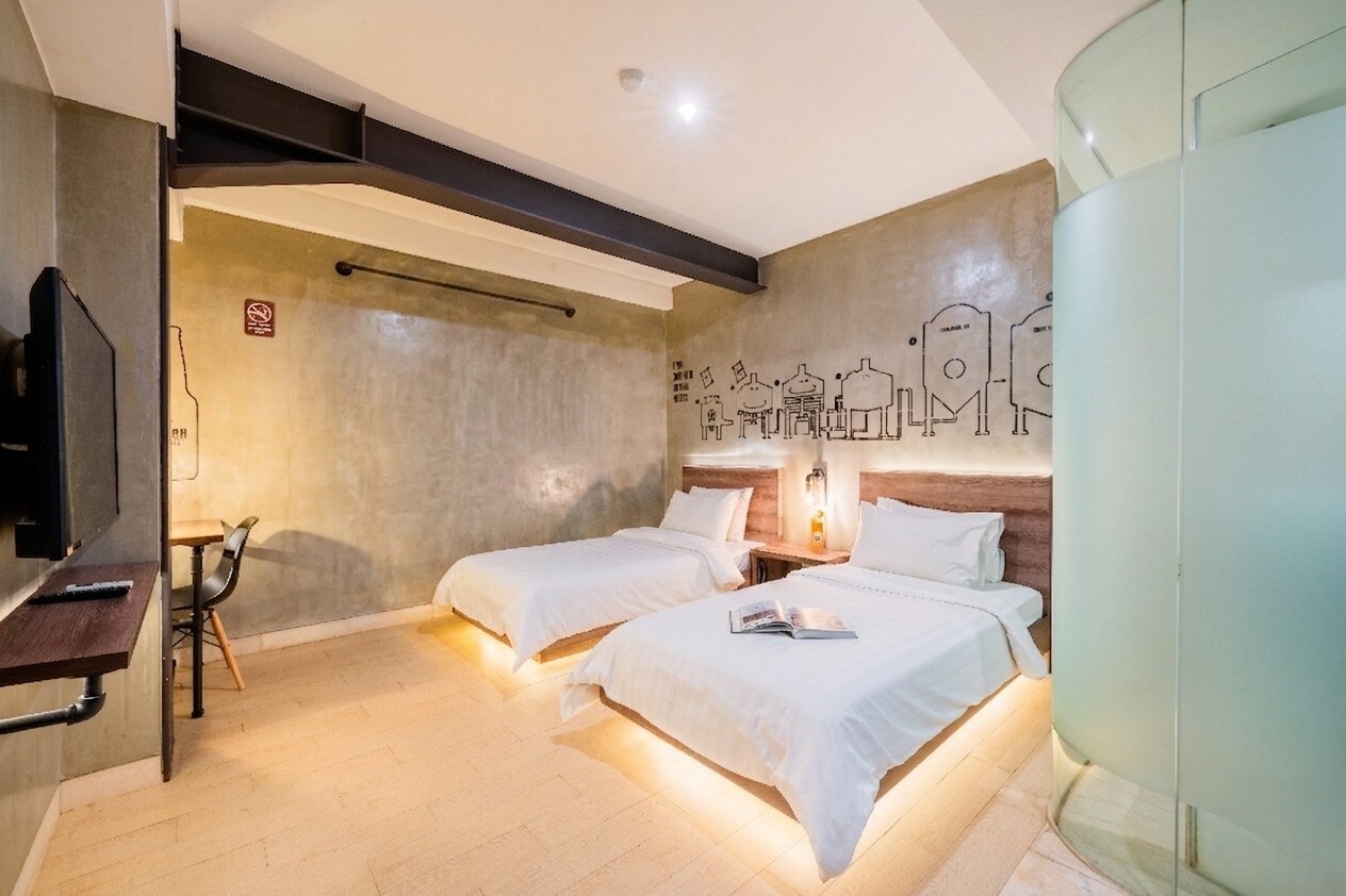 Stark Boutique Hotel and Spa - Tap to explore photos