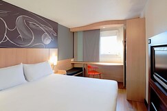 ibis Nevers