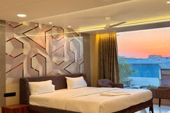 Hotel Amora Royale Japiur