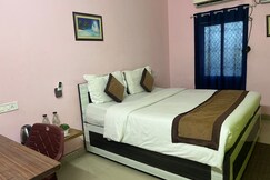 Jagannath Inn By Coastal Crew (Just 200 mtrs from Beach)