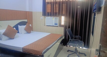 Hotel Clark Room Type - Deluxe room