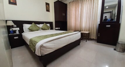 Hotel Pushpanjali GVR Room Type - Deluxe Room