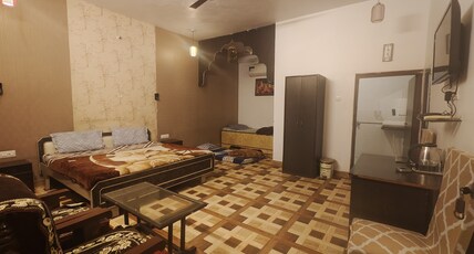 Hotel Hill View Room Type - Super Deluxe Room