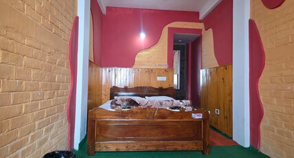 Marshal of Darjeeling Homestay Room Type - Double bed room with Mountain view