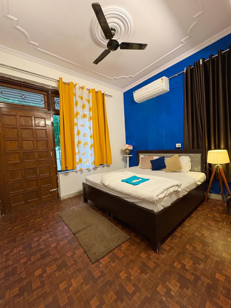 Solana 3BHK Luxury Stay Civil lines Jaipur - Tap to explore photos
