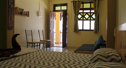 Sai Homestay Room Type - Deluxe AC Room
