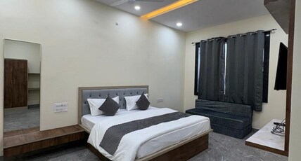 Jodhana Raj Hotel & Restaurant Room Type - Premium Room