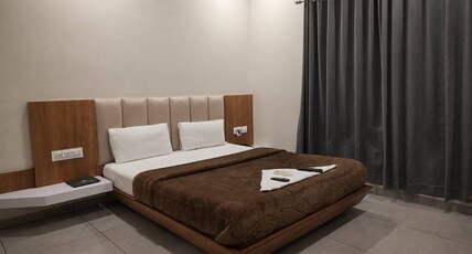 HOTEL SARVOTTAM Room Type - Executive Room HOTEL SARVOTTAM Room Type - Executive Room