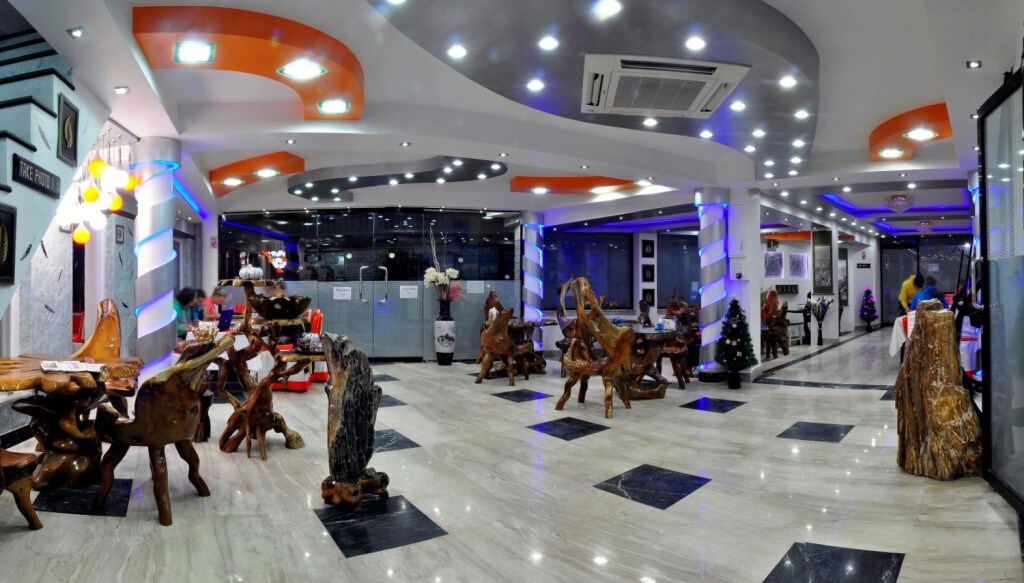 Main gallery
