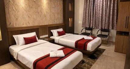 HOTEL ANAND INTERNATIONAL Room Type - Twin Delux Room