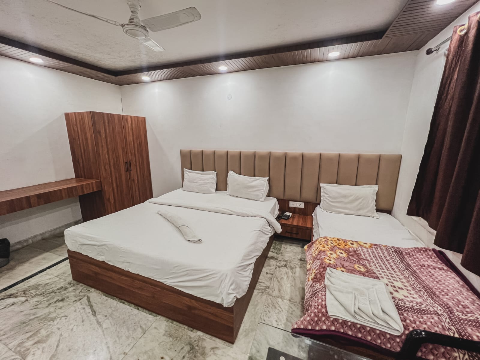 Hotel Datt Residency - Tap to explore photos
