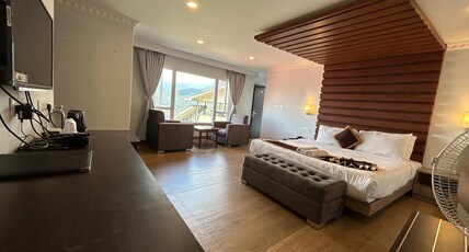 HOTEL SUNGAVA (HOTEL AND SPA) Room Type - Pearl White