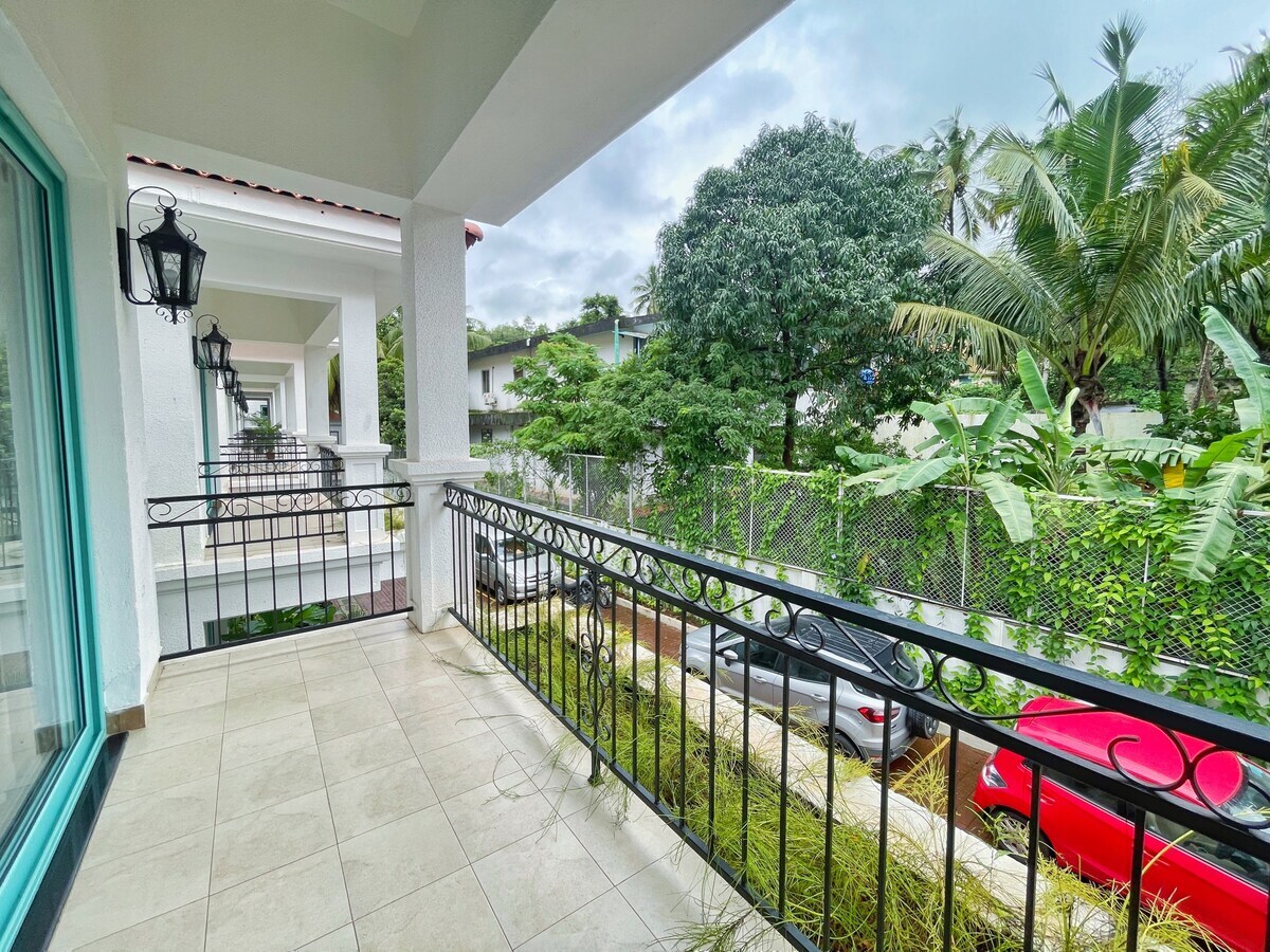 3BR Villa with Private pool and Forest View - Tap to explore photos