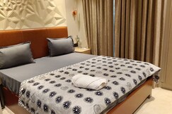 Cozy Cloud Cabana 3