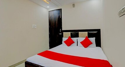 Hotel Avenue Room Type - Deluxe Room