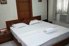 Gateway Apartment Near Shivajingar & Symbiosis College