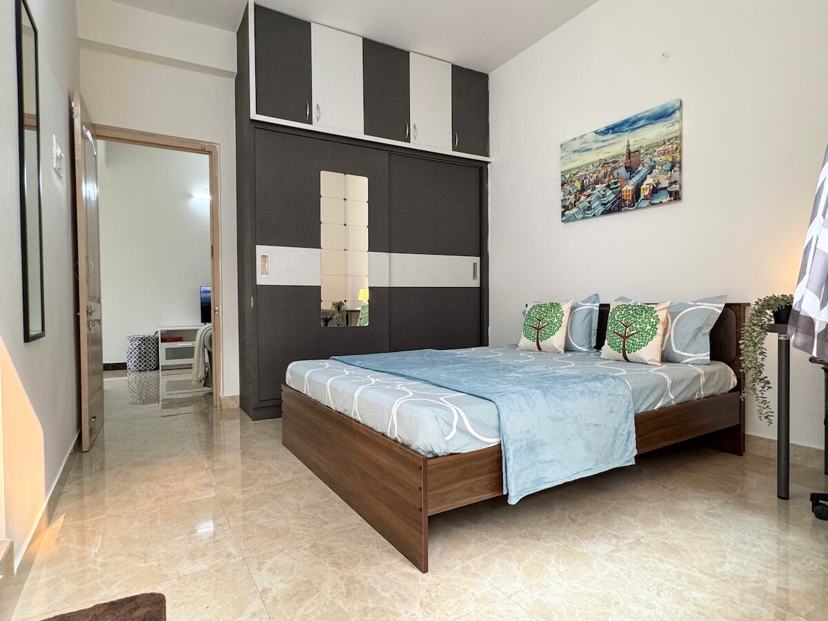 Lumen Modern 2BHK Gachibowli near US Consulate - Tap to explore photos
