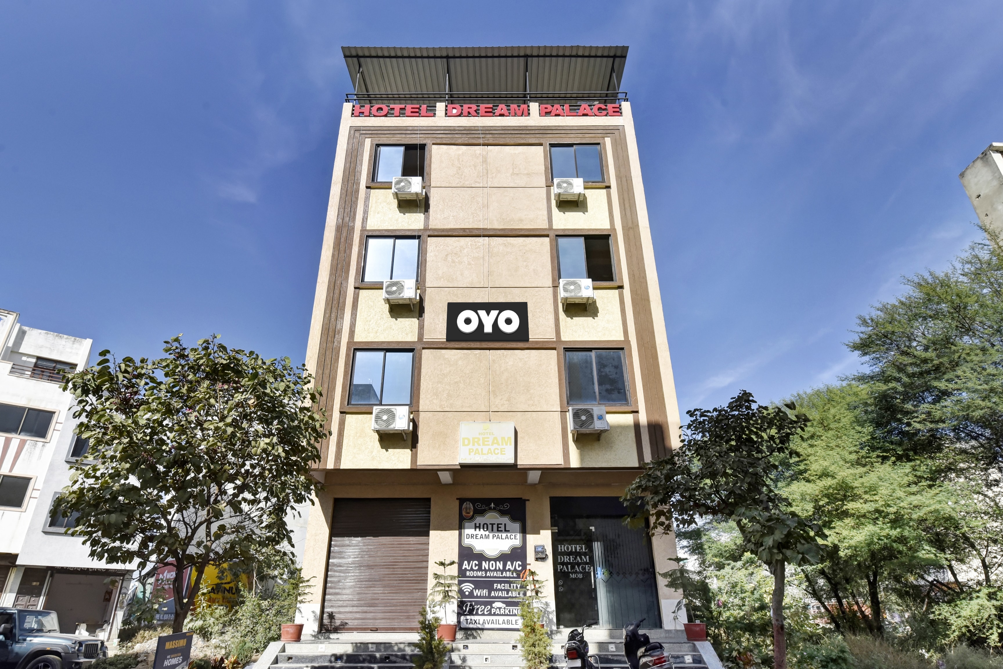 Hotel O Dream Palace - Tap to explore photos