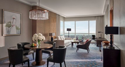 InterContinental Hanoi Landmark72, an IHG Hotel Room Type - 1 Bedroom Suite Club Lounge Access