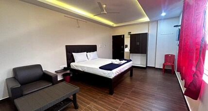 I Care With Greenery Comforts Room Type - Deluxe AC Room ( 02 ADULT)