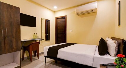 Townhouse AB Block Newtown Formerly Aristro Inn Room Type - Classic